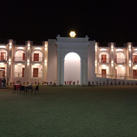 Aar Resort & Spa Dehradun Exterior foto