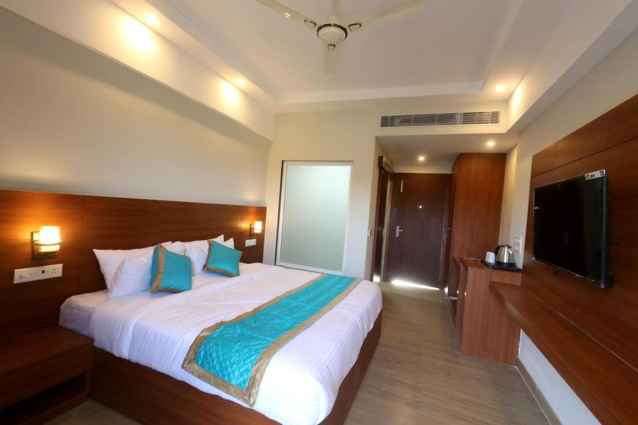Aar Resort & Spa Dehradun Exterior foto